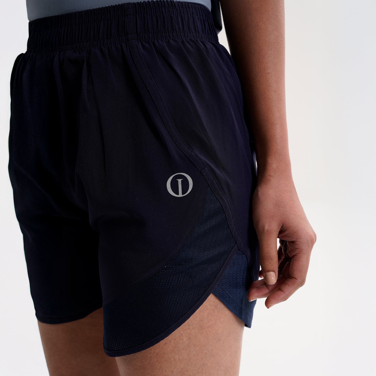 ODIN'S WOMEN POWER SHORTS:"NAVY BLUE"